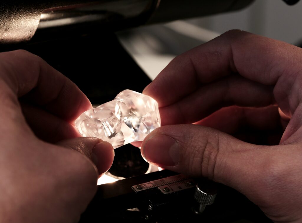 diamond inclusions 